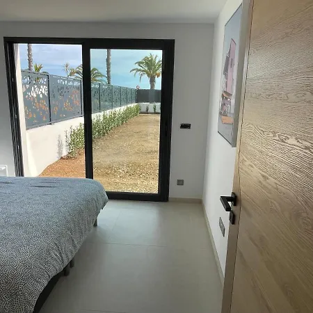Bluebay2 T2 Face A La Apartment *
